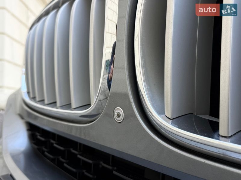 Внедорожник / Кроссовер BMW X5 2014 в Одессе