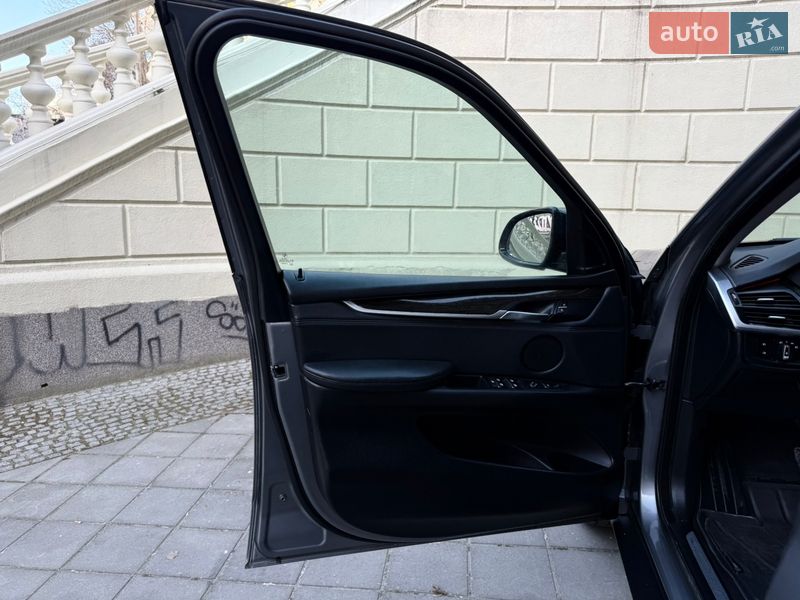 Внедорожник / Кроссовер BMW X5 2014 в Одессе