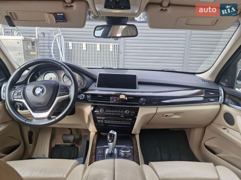 Внедорожник / Кроссовер BMW X5 2015 в Каменец-Подольском