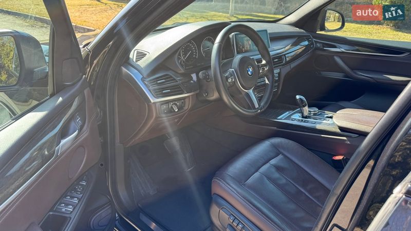 Позашляховик / Кросовер BMW X5 2015 в Рівному