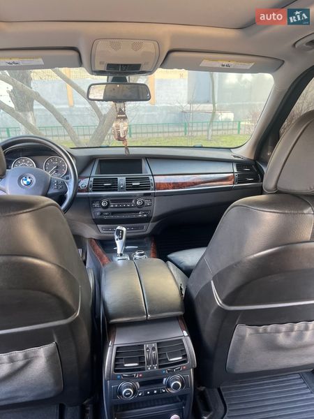 Внедорожник / Кроссовер BMW X5 2013 в Днепре