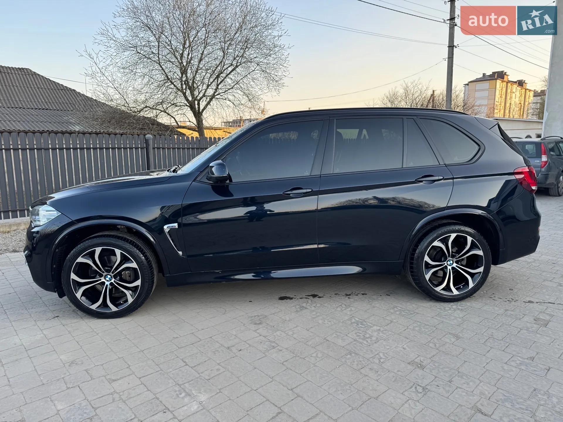 2016 BMW X5 - мініатюра 3