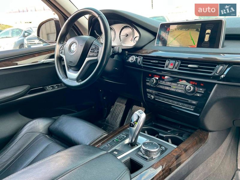 Внедорожник / Кроссовер BMW X5 2016 в Львове