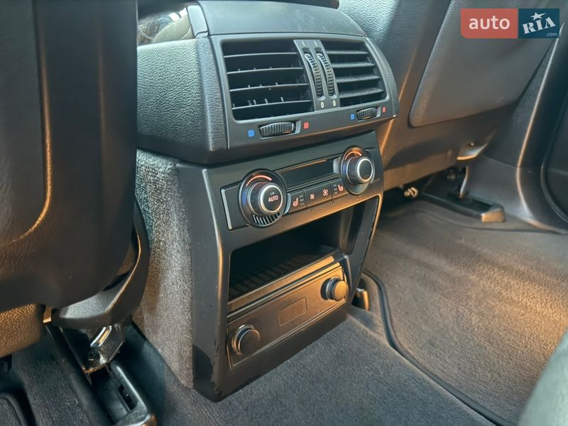 Позашляховик / Кросовер BMW X5 2011 в Вінниці