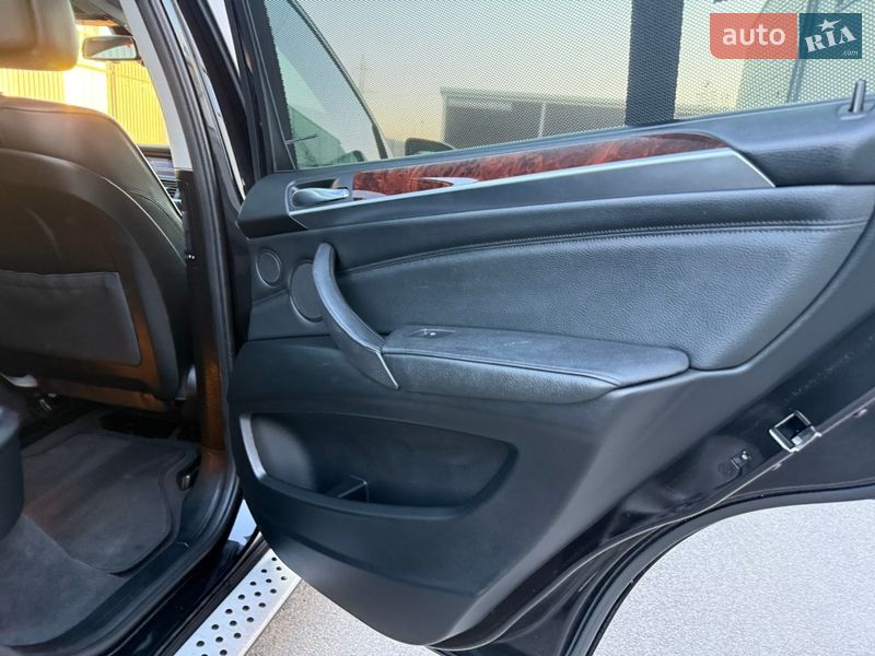 Позашляховик / Кросовер BMW X5 2011 в Вінниці