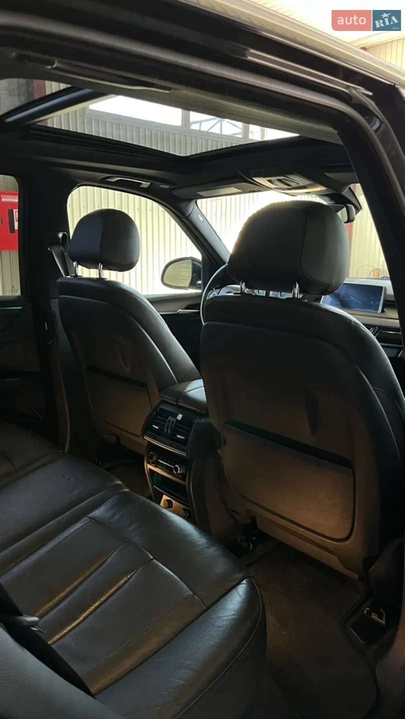 2017 BMW X5 - мініатюра 15