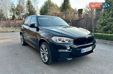 Внедорожник / Кроссовер BMW X5 2014 в Ровно