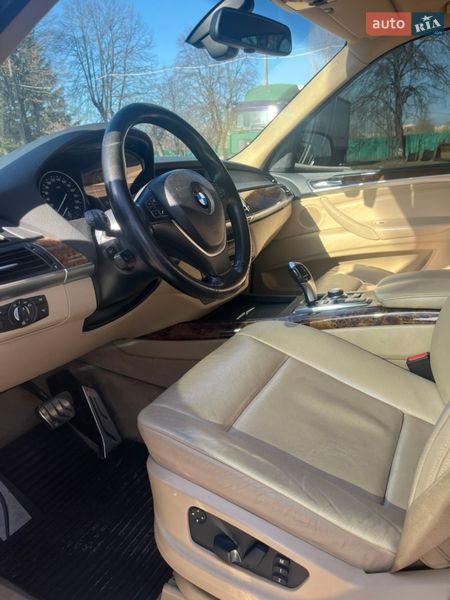 Позашляховик / Кросовер BMW X5 2008 в Києві