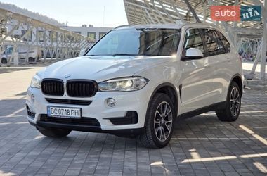 Позашляховик / Кросовер BMW X5 2017 в Львові