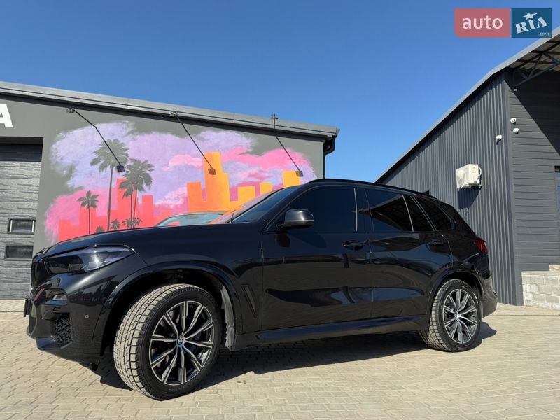 Внедорожник / Кроссовер BMW X5 2019 в Черкассах