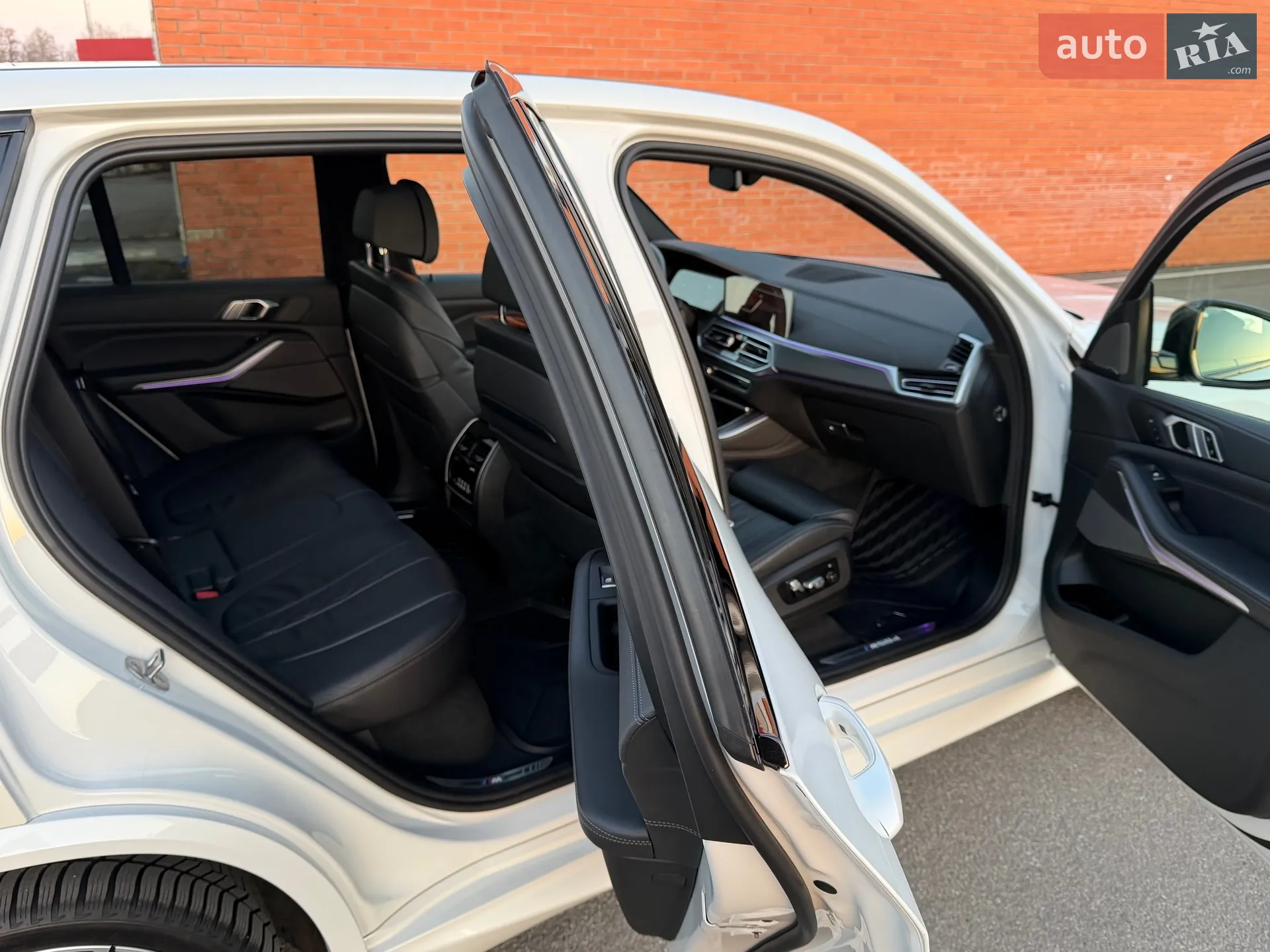 2020 BMW X5 - мініатюра 42