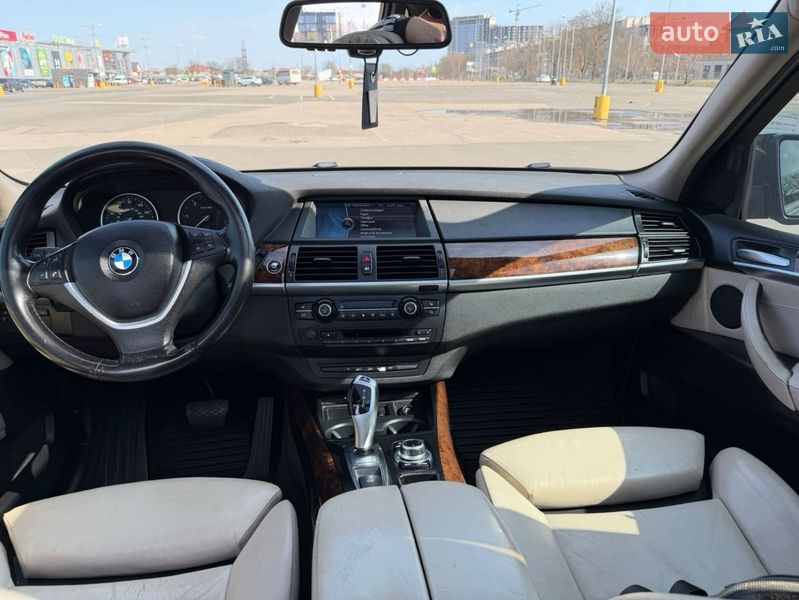 Позашляховик / Кросовер BMW X5 2011 в Одесі