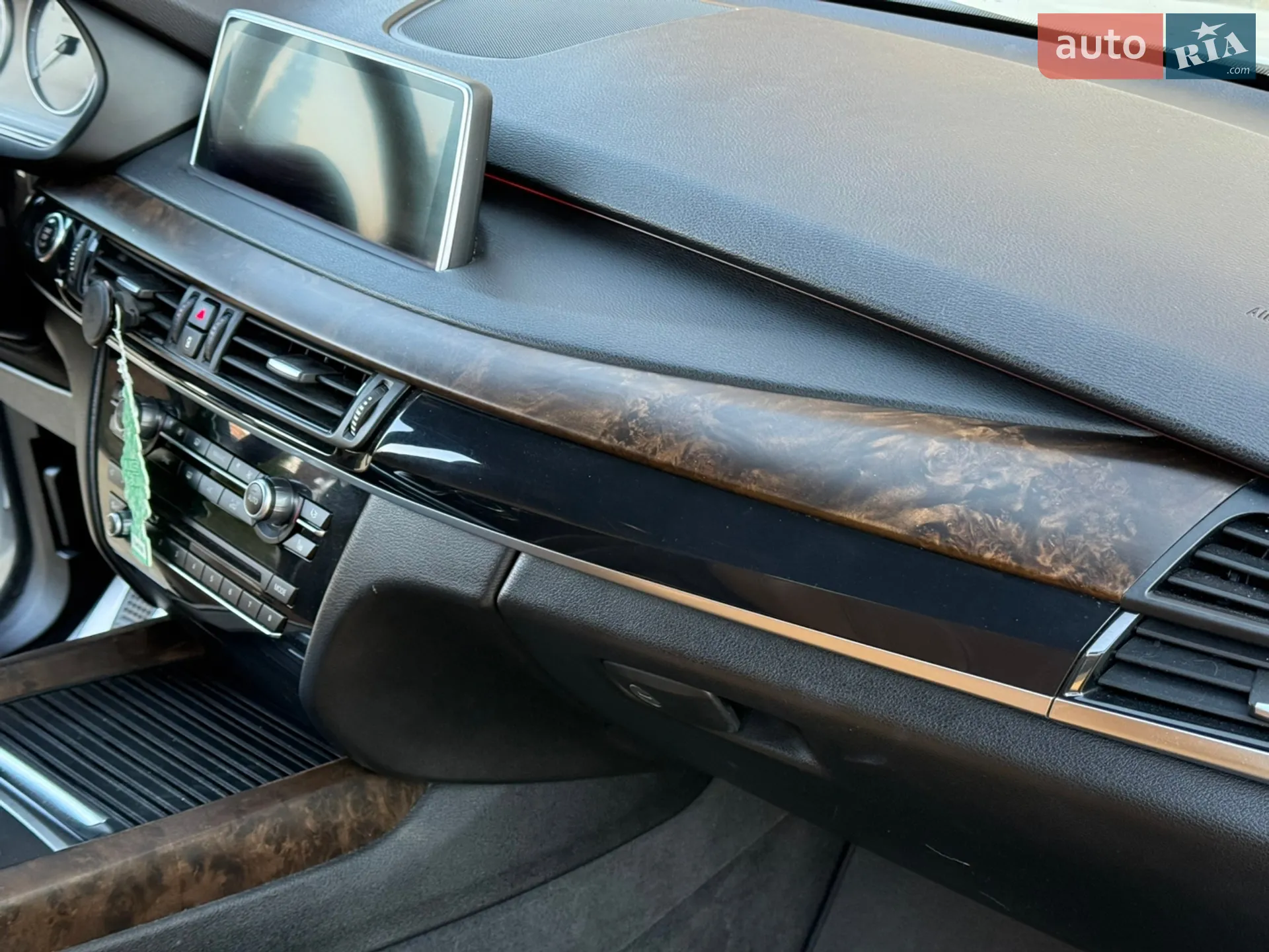 2015 BMW X5 - мініатюра 14