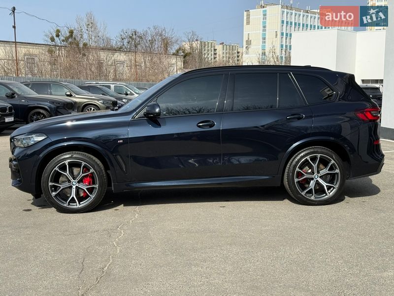 Позашляховик / Кросовер BMW X5 2022 в Харкові
