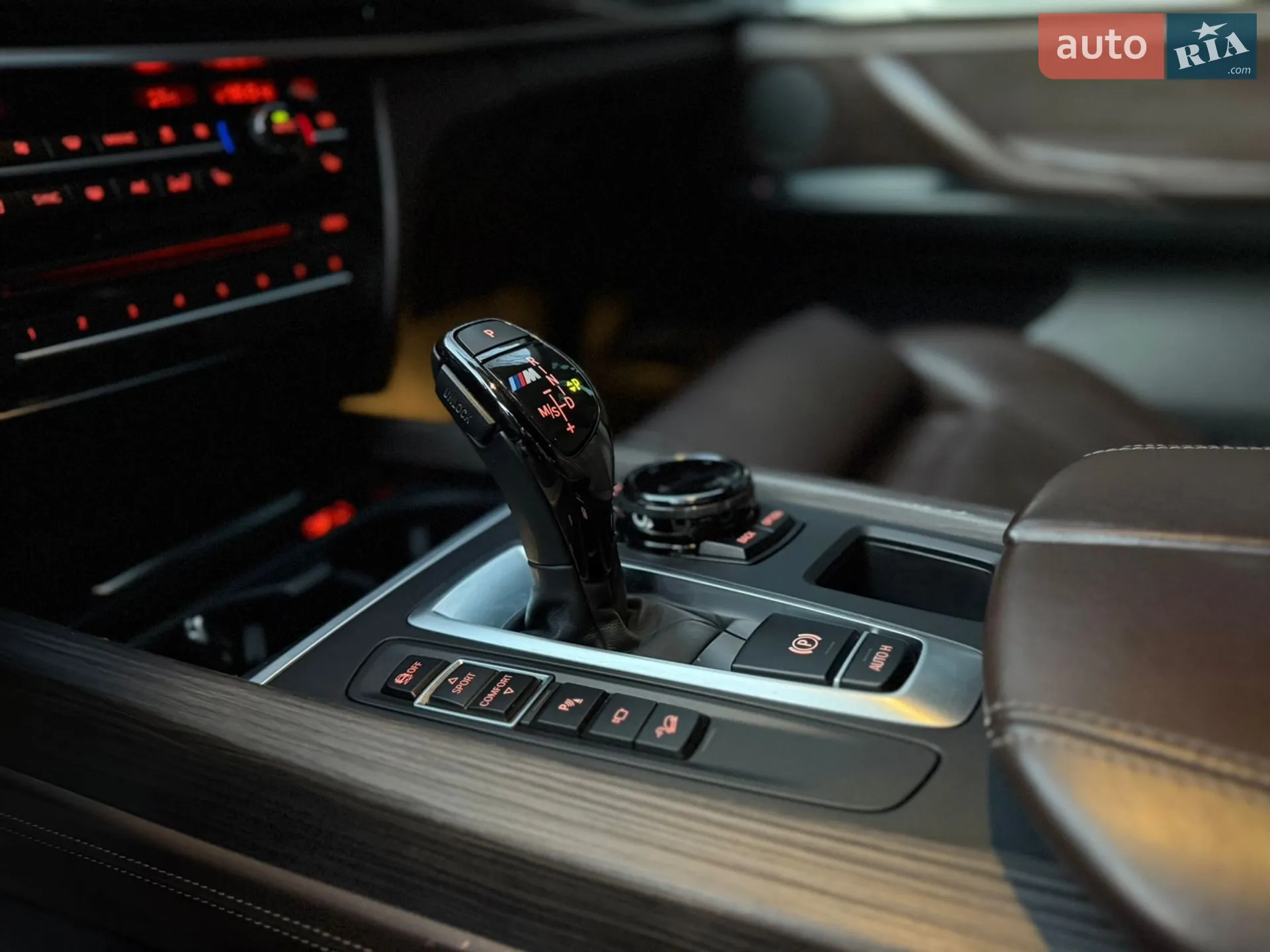 2016 BMW X5 - мініатюра 15