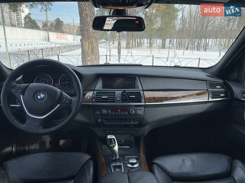 Внедорожник / Кроссовер BMW X5 2007 в Киеве