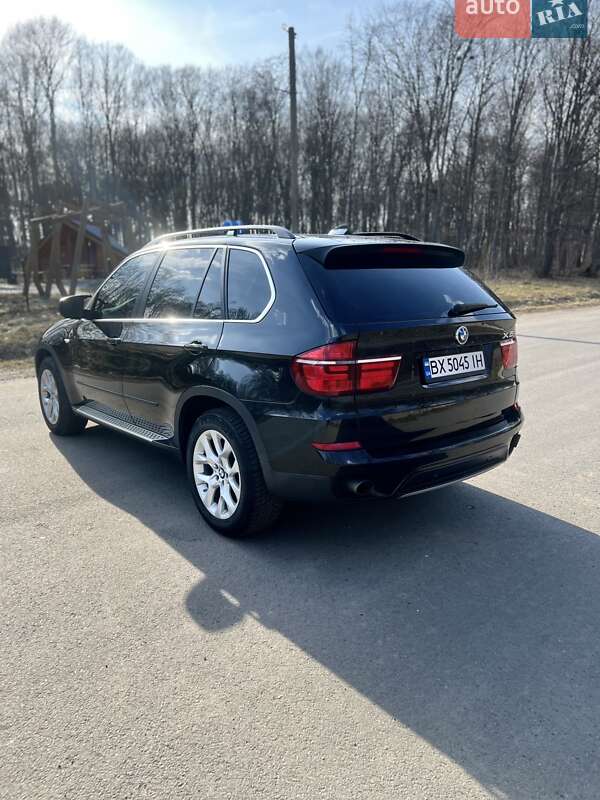 Внедорожник / Кроссовер BMW X5 2013 в Красилове