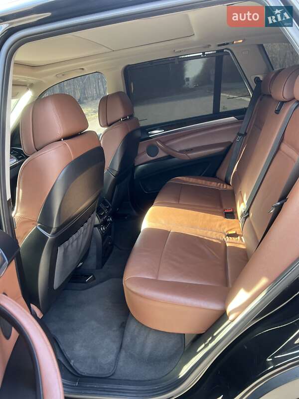 Внедорожник / Кроссовер BMW X5 2013 в Красилове