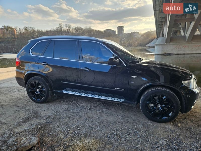 Позашляховик / Кросовер BMW X5 2011 в Вінниці