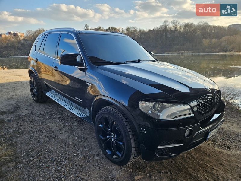 Позашляховик / Кросовер BMW X5 2011 в Вінниці
