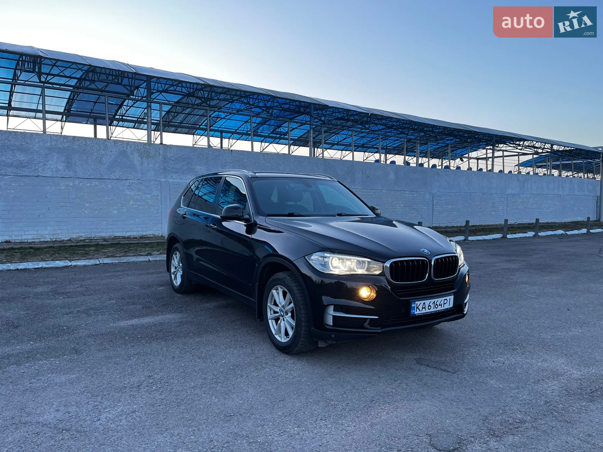 2016 BMW X5 - мініатюра 2