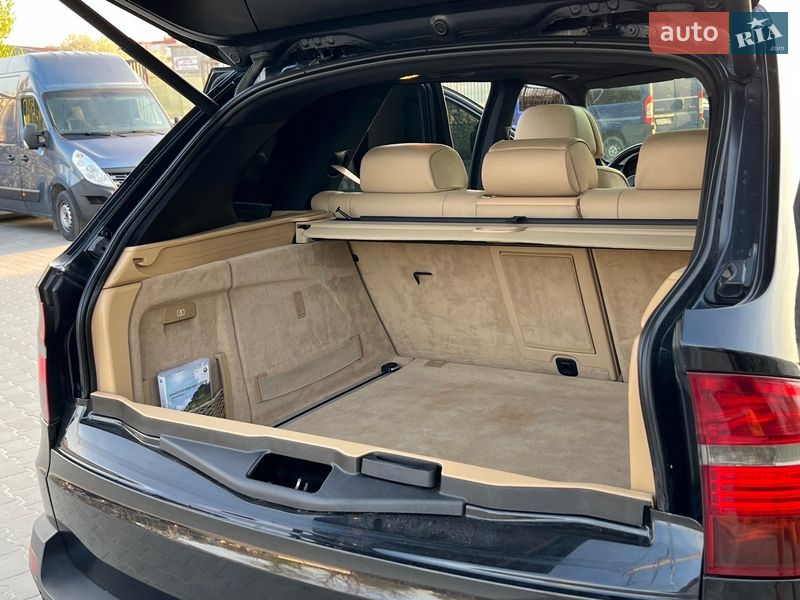 Внедорожник / Кроссовер BMW X5 2008 в Вараше
