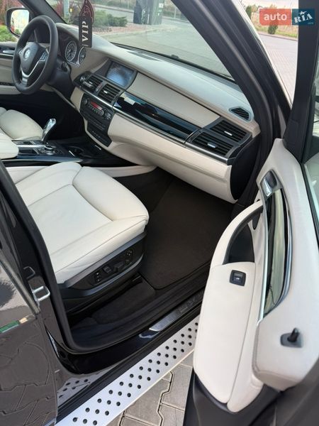 Позашляховик / Кросовер BMW X5 2010 в Овідіополі