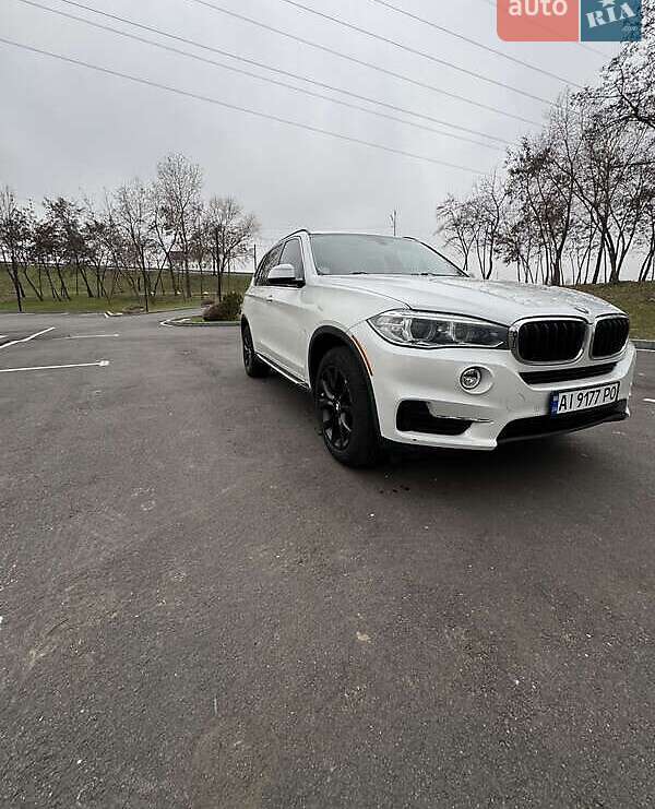 Внедорожник / Кроссовер BMW X5 2015 в Буче