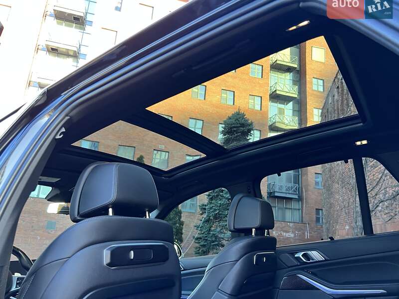 Позашляховик / Кросовер BMW X5 2023 в Дніпрі