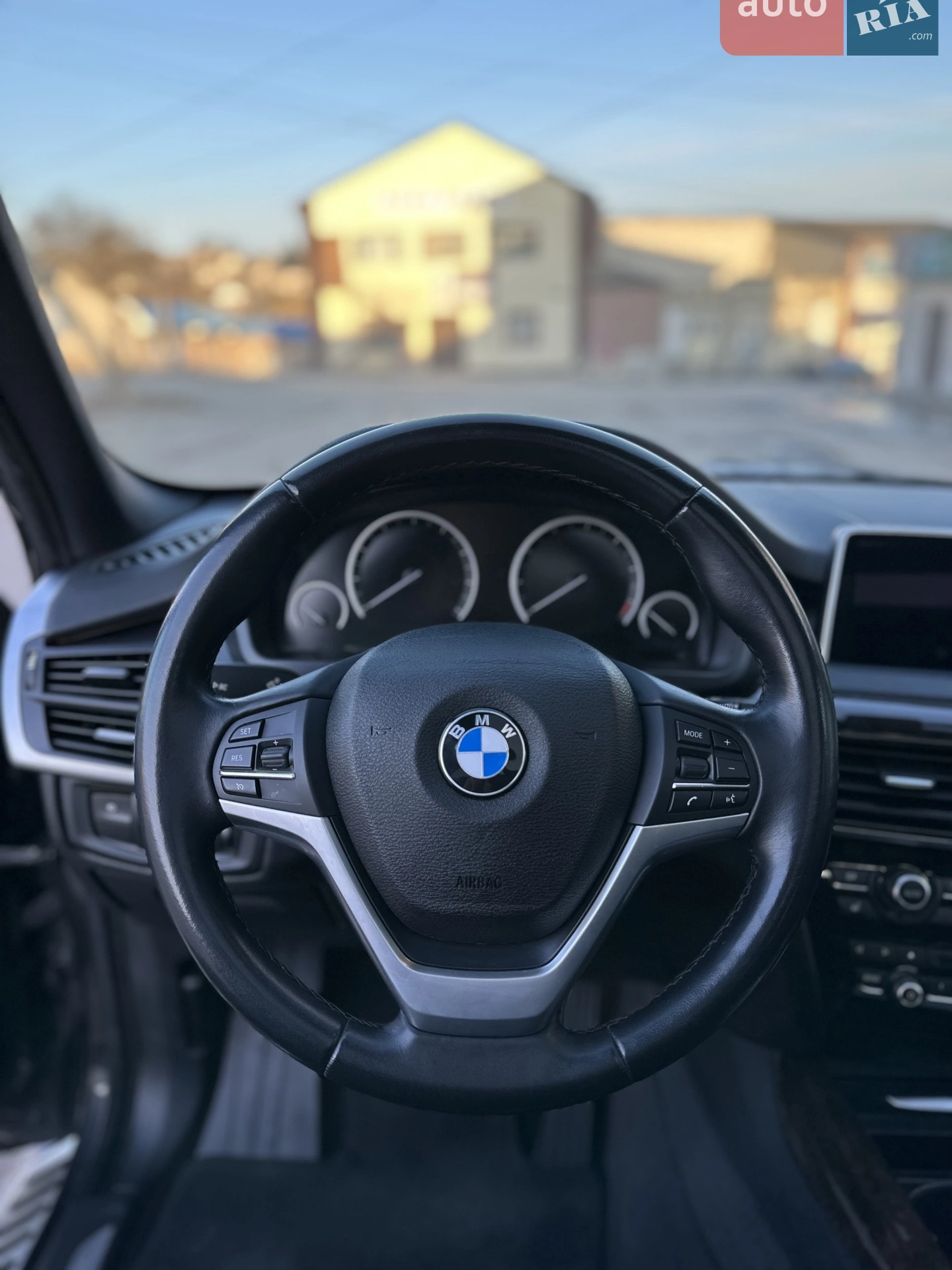 2017 BMW X5 - мініатюра 23