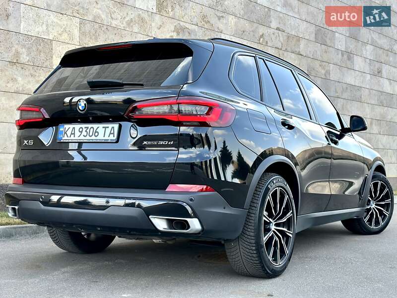 Позашляховик / Кросовер BMW X5 2022 в Києві фото 17 Позашляховик / Кросовер BMW X5 2022 в Києві