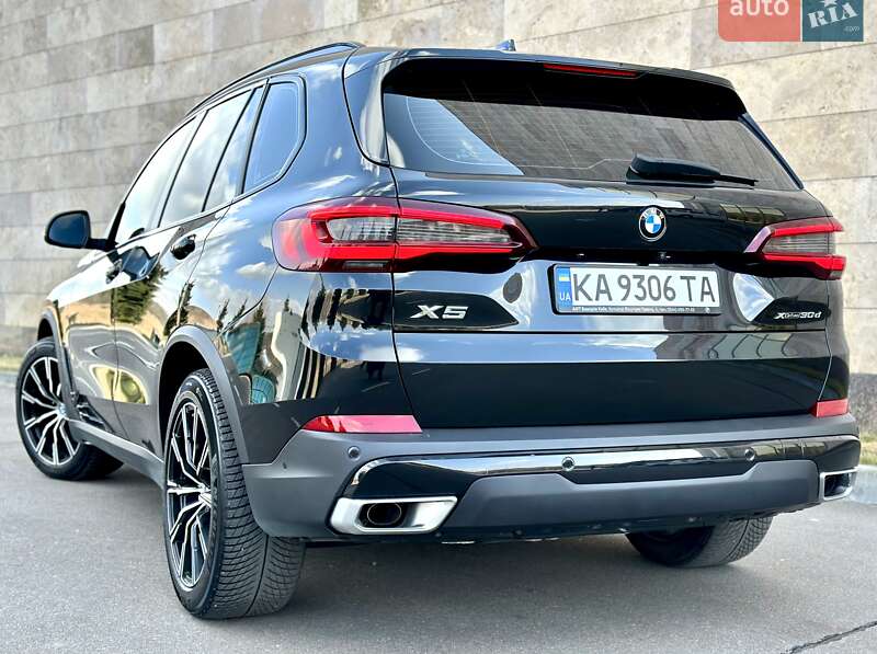 Позашляховик / Кросовер BMW X5 2022 в Києві фото 20 Позашляховик / Кросовер BMW X5 2022 в Києві