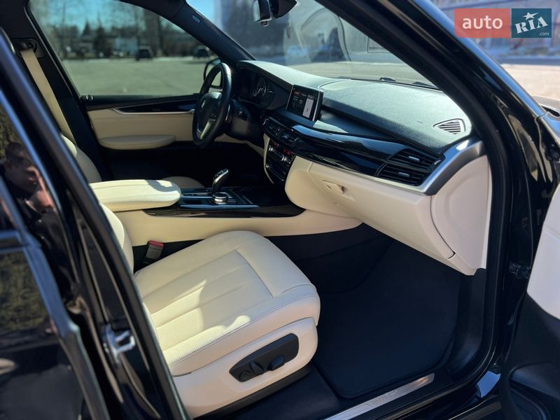 Позашляховик / Кросовер BMW X5 2018 в Києві