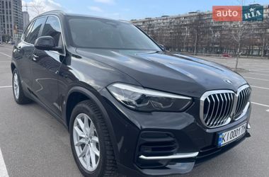 Внедорожник / Кроссовер BMW X5 2022 в Киеве