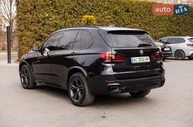 Позашляховик / Кросовер BMW X5 2016 в Луцьку