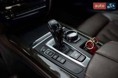 Позашляховик / Кросовер BMW X5 2016 в Луцьку