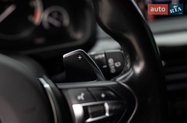 Позашляховик / Кросовер BMW X5 2016 в Луцьку