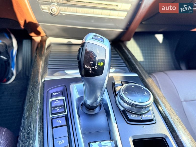 Внедорожник / Кроссовер BMW X5 2014 в Харькове