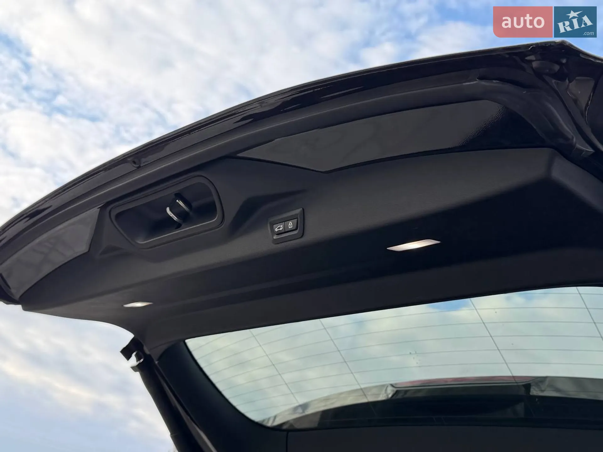 2021 BMW X5 - мініатюра 47