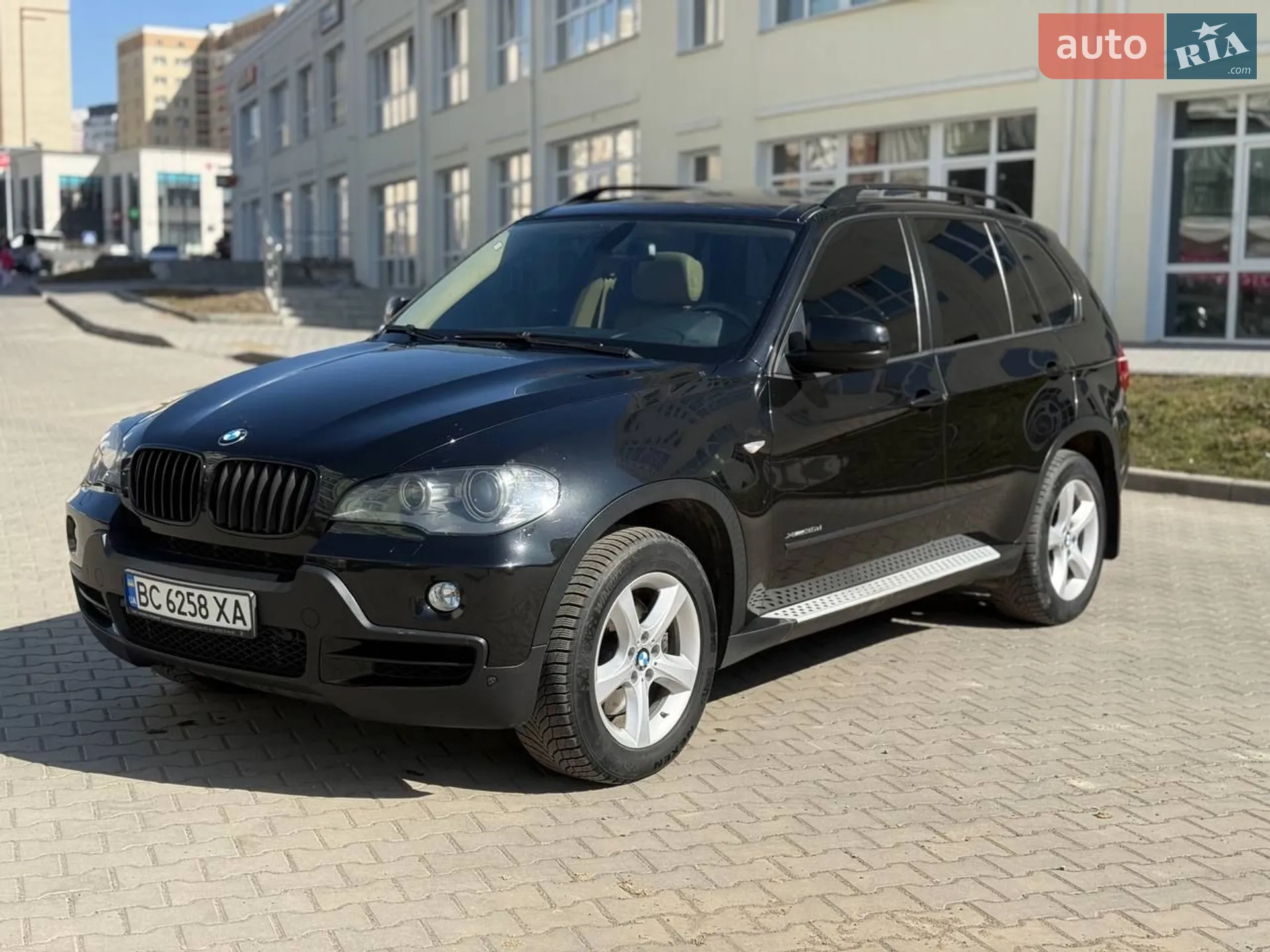 2010 BMW X5 - мініатюра 9