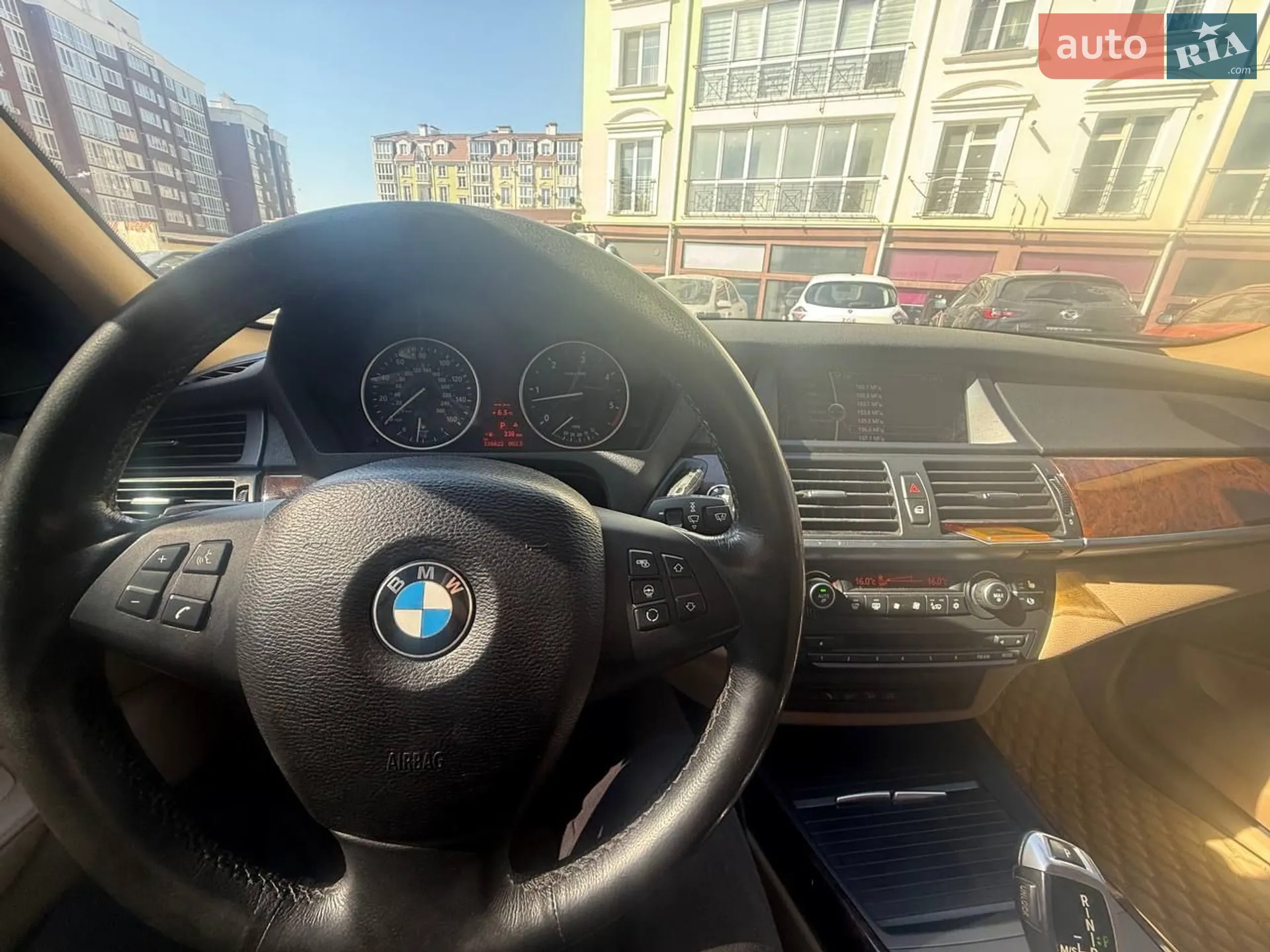 2010 BMW X5 - мініатюра 13
