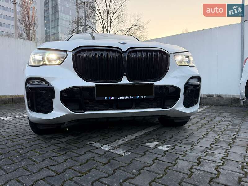 Внедорожник / Кроссовер BMW X5 2019 в Черновцах