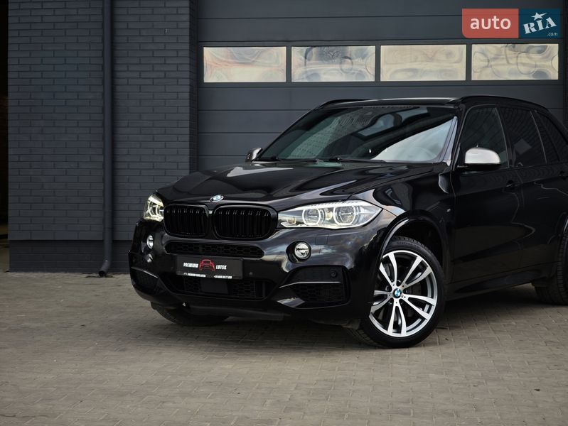 Внедорожник / Кроссовер BMW X5 2016 в Луцке
