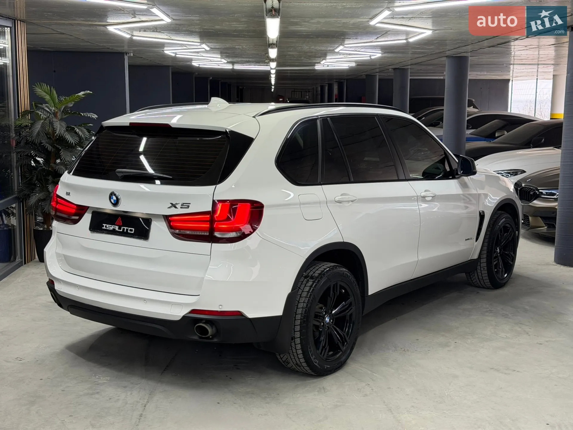 2017 BMW X5 - мініатюра 15