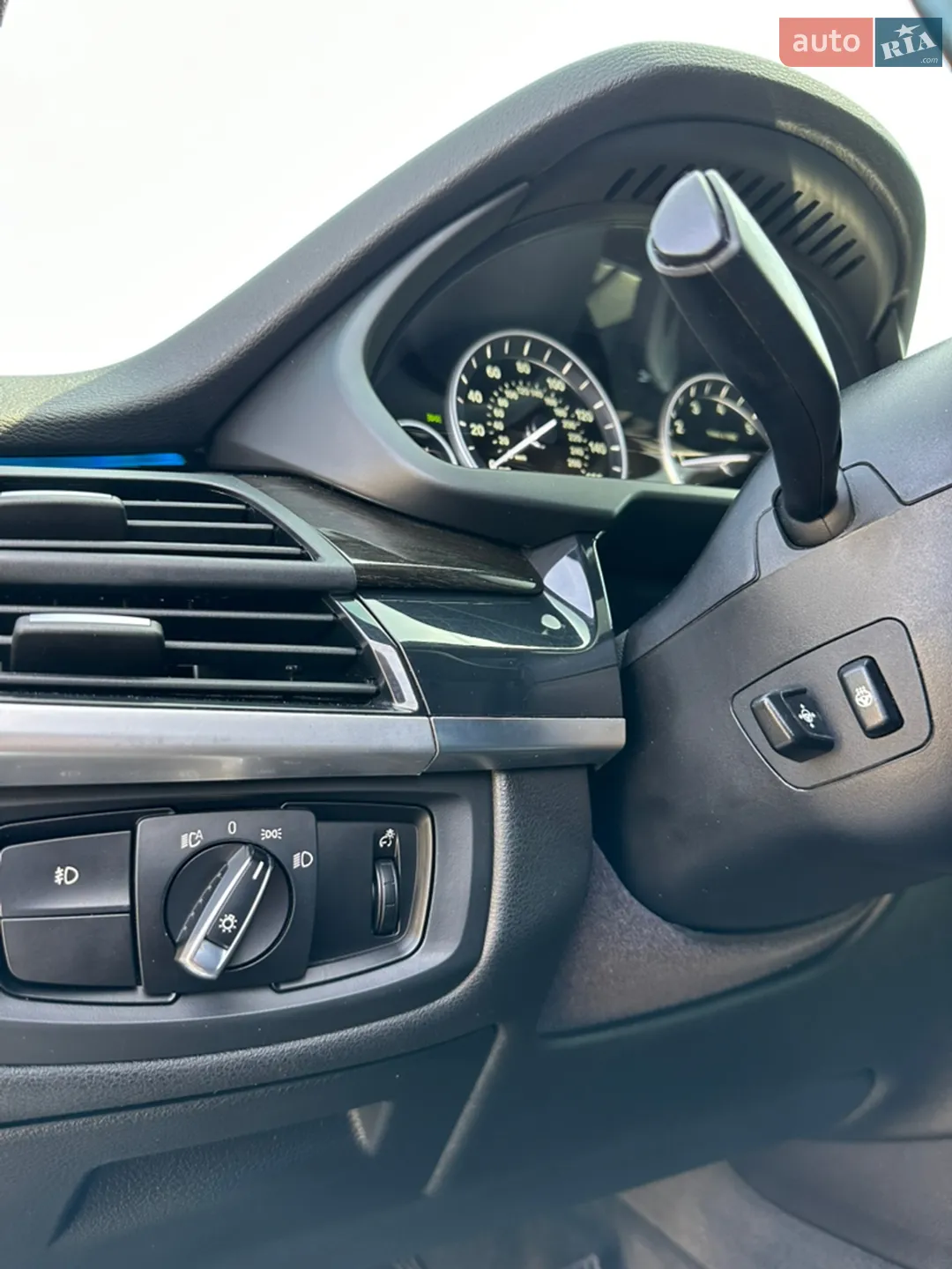 2017 BMW X5 - мініатюра 24