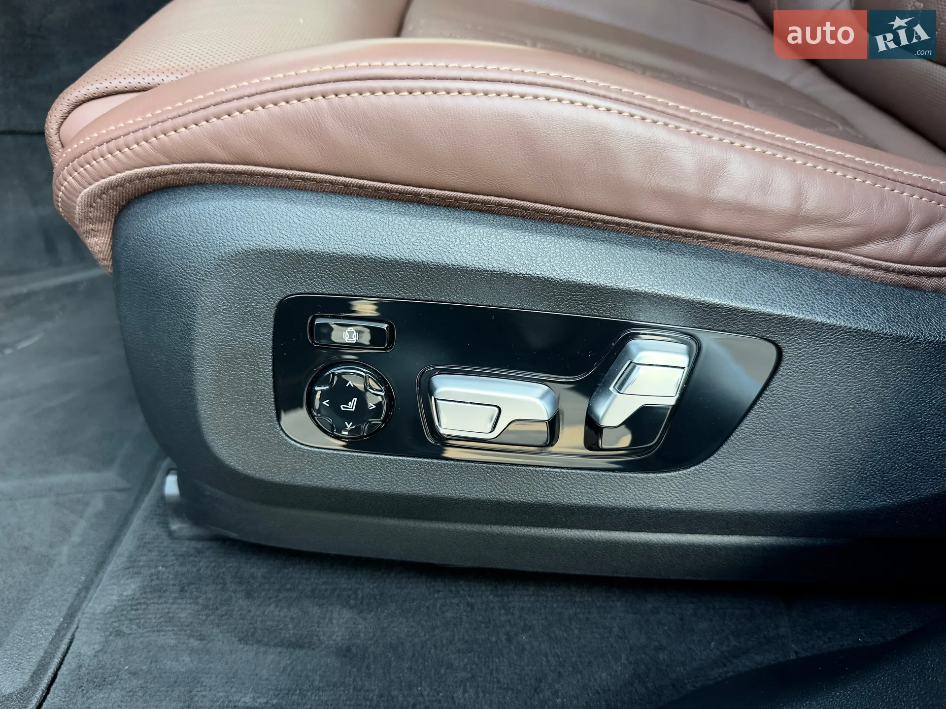 2020 BMW X5 - мініатюра 23