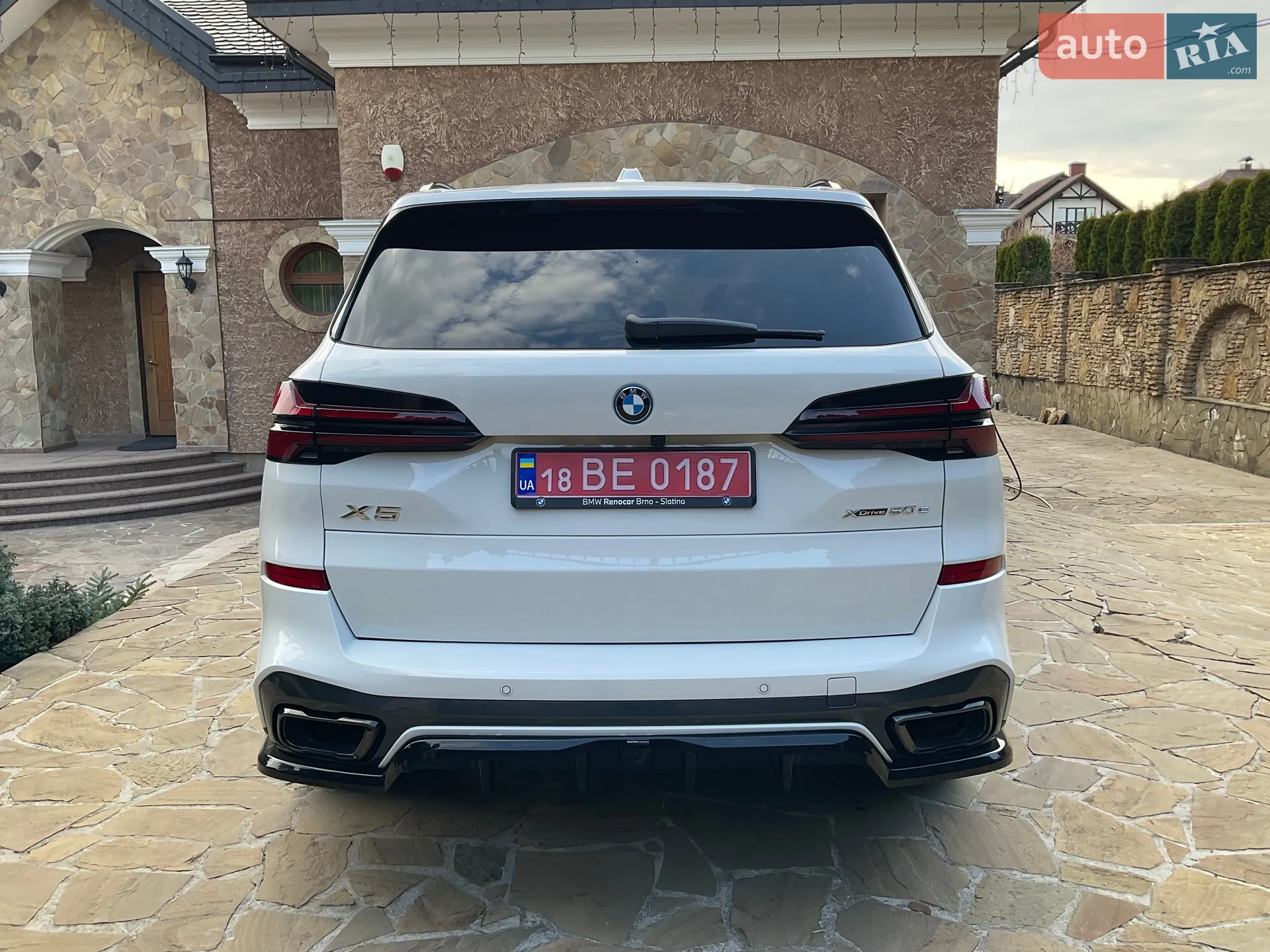 2025 BMW X5 - мініатюра 9