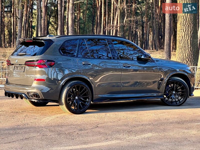 Внедорожник / Кроссовер BMW X5 2024 в Киеве