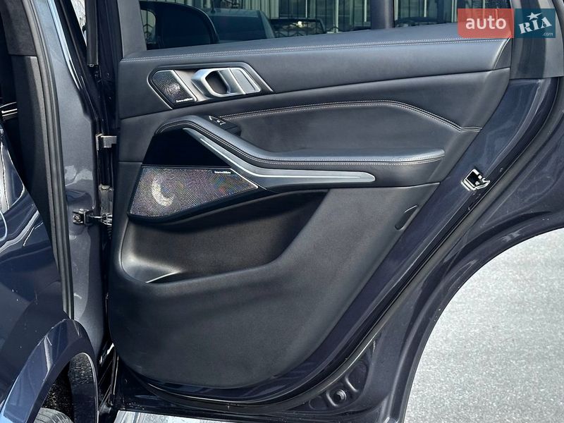 Позашляховик / Кросовер BMW X5 2019 в Києві фото 35 Позашляховик / Кросовер BMW X5 2019 в Києві