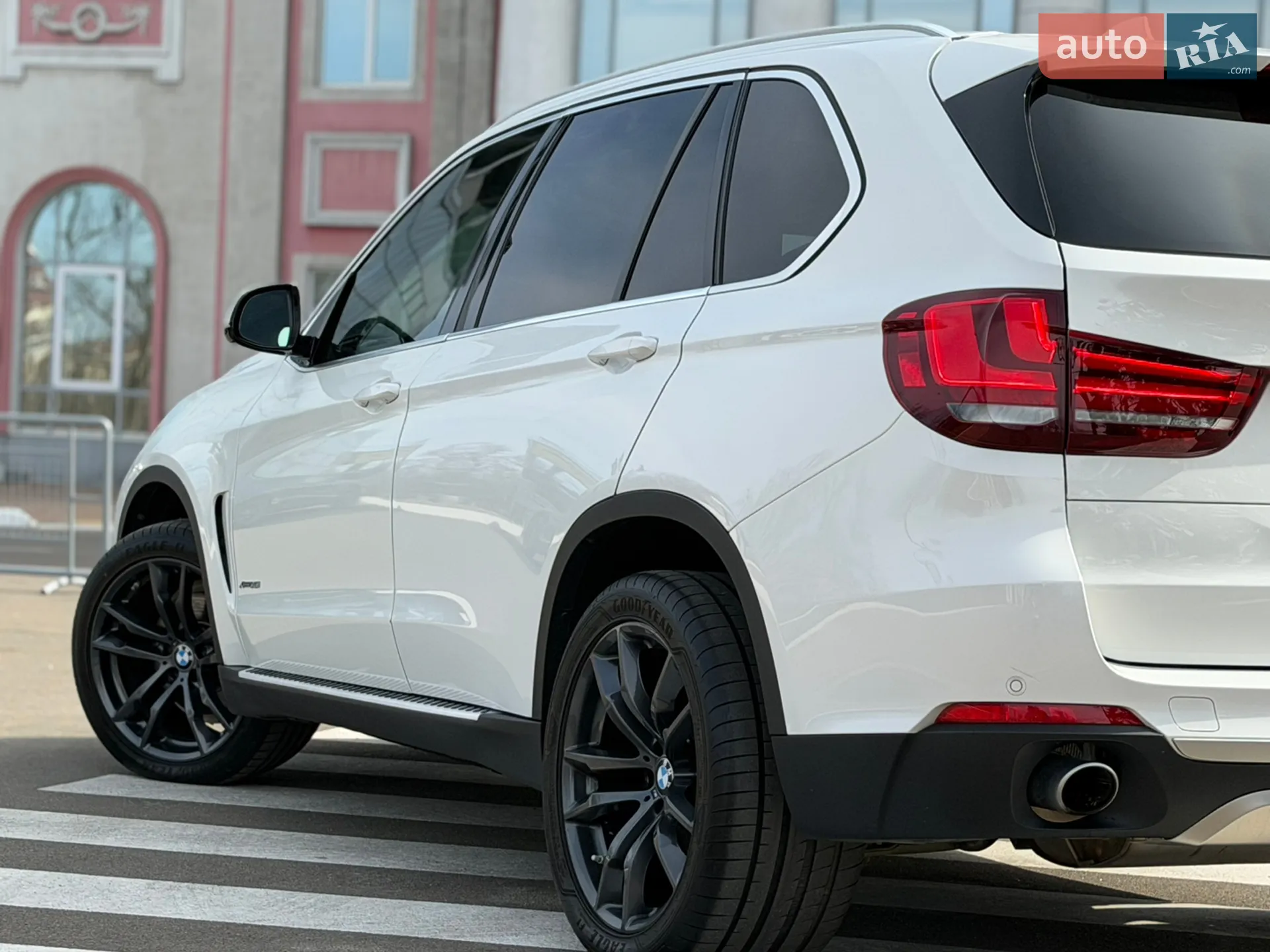 2017 BMW X5 - мініатюра 14